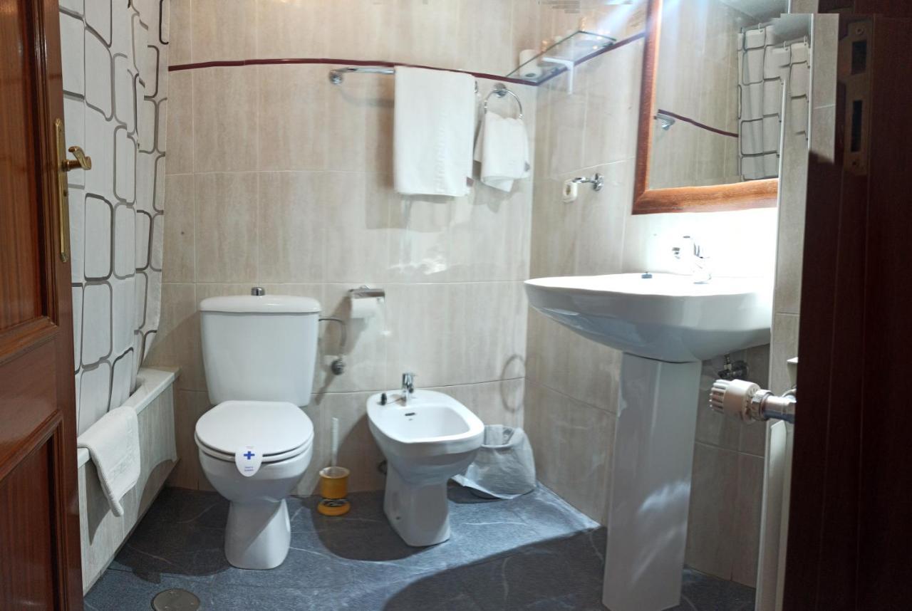 Hostal San Antonio Iscar Zewnętrze zdjęcie