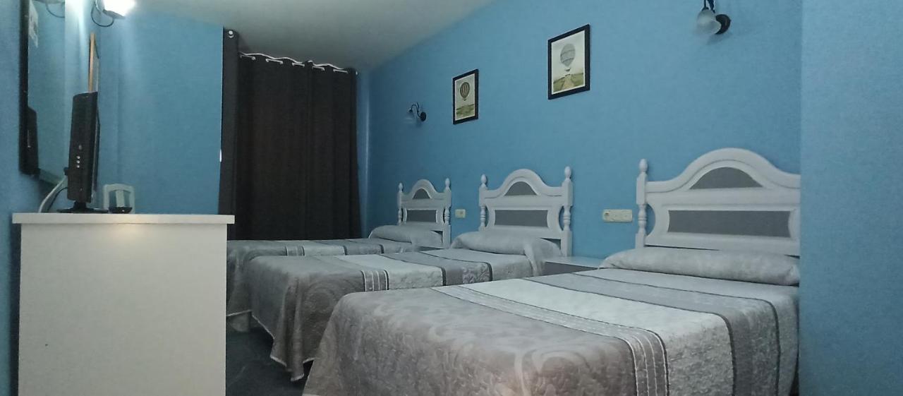 Hostal San Antonio Iscar Zewnętrze zdjęcie